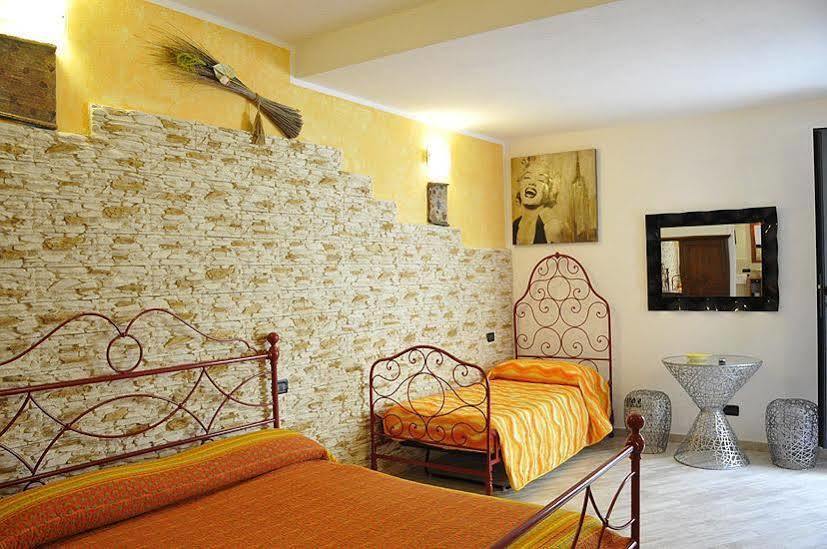 Michela Rooms Riomaggiore Esterno foto